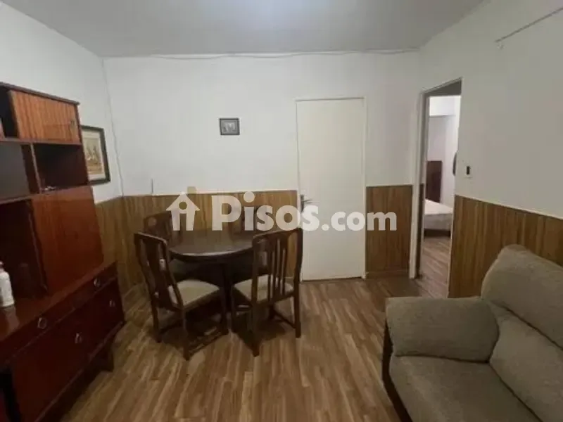 Séjour - Semi-Reformed Flat in Hospital-Nuevo Centre