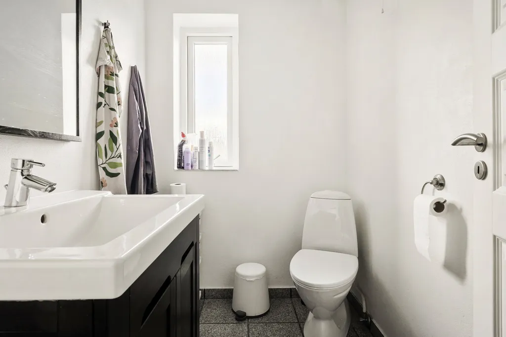 Bagni - Villa with Garden in Horsens