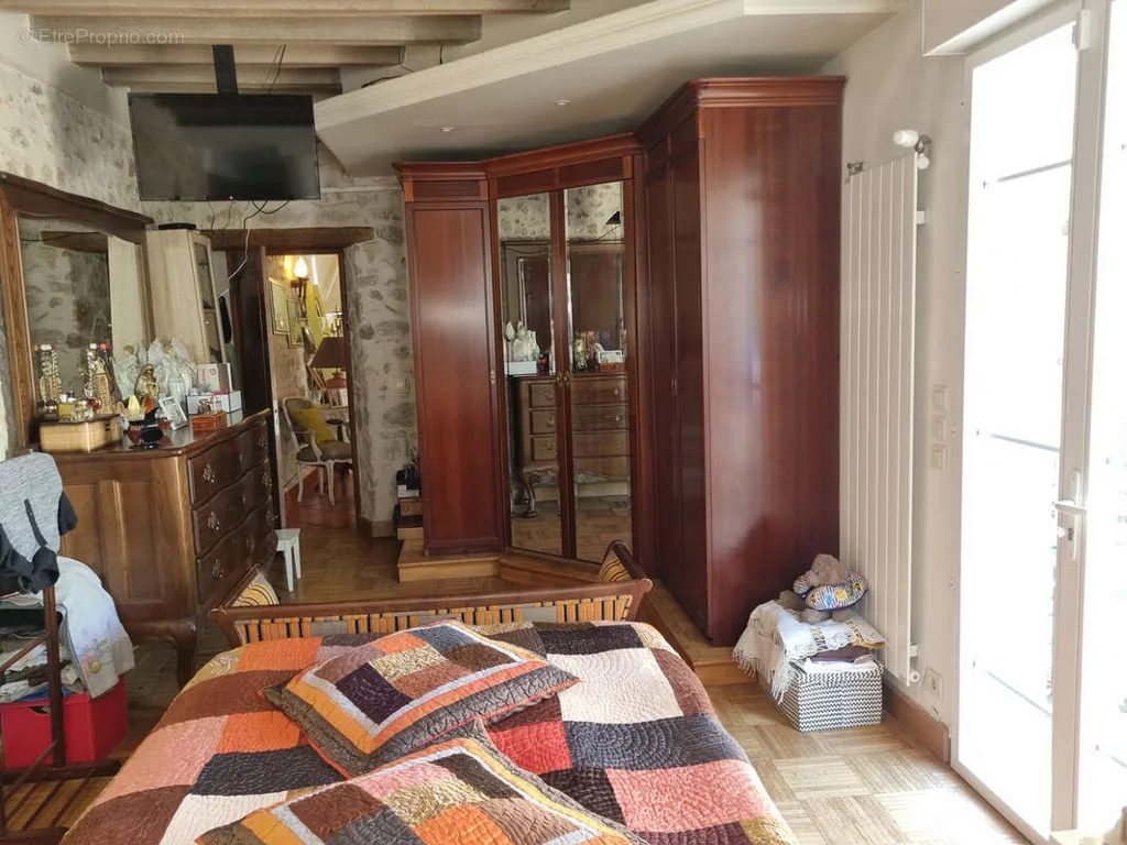 Magamistoad - Large Property with Garden in Bruyères-le-Châtel