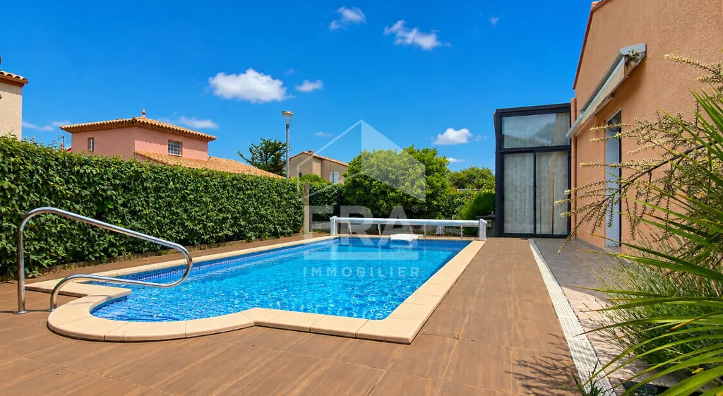 Piscine - Maison Plain Pied avec Piscine au Boulou