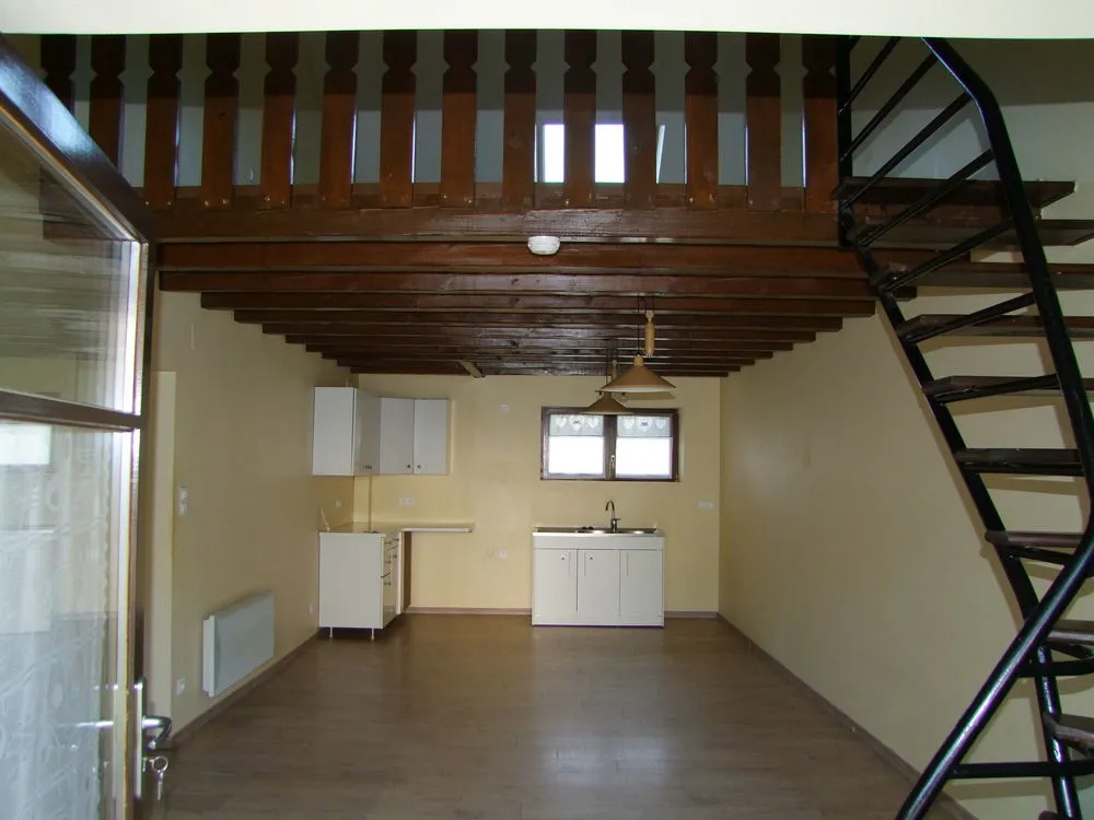Pièces - Duplex 2 Pièces avec Mezzanine à Ban-de-Sapt