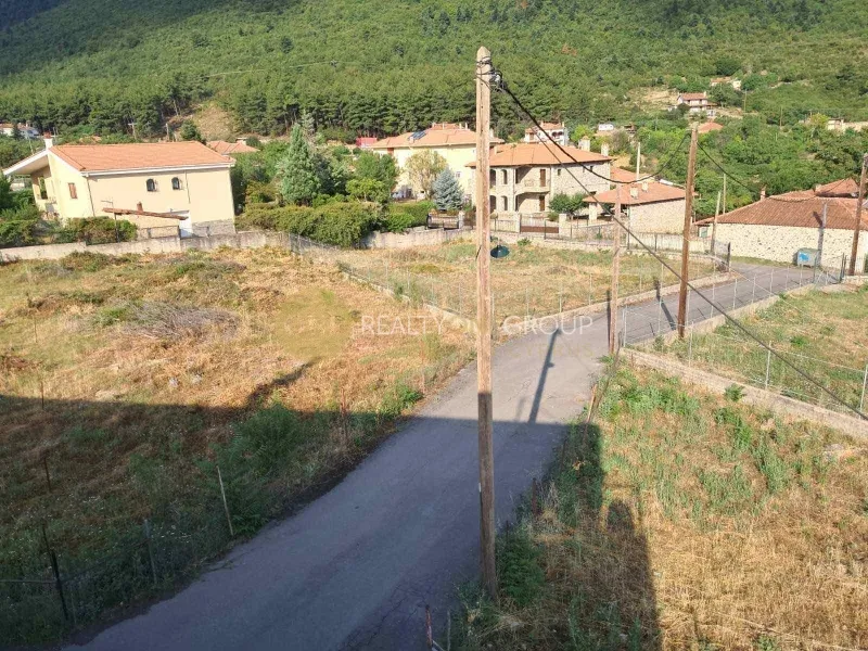Jardin - Buildable Plot with Unobstructed Views in Levídi Centre