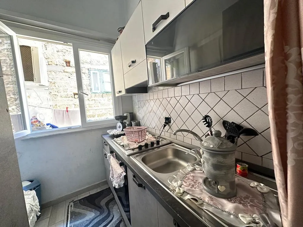Kitchen - Rustic Apartment with Balcony in Palermo