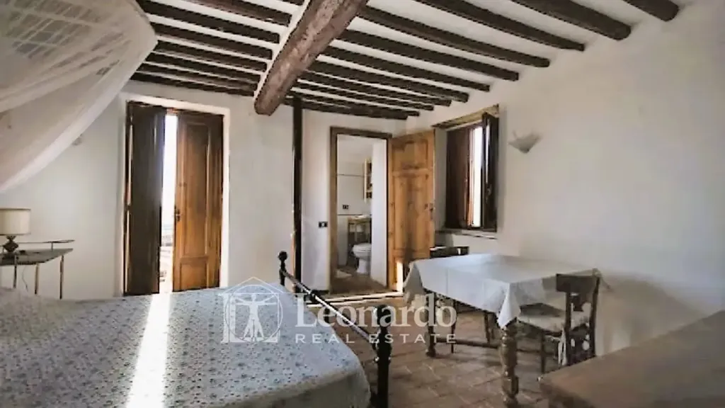 Bedrooms - Rustic Terraced House with Sea View in Massarosa