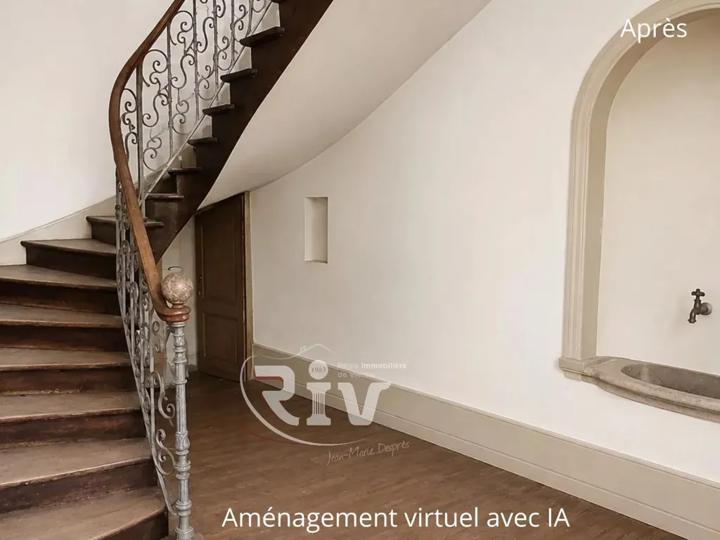 Toad - Character House with Potential in Roussillon