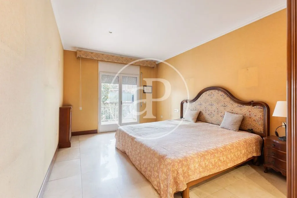 Chambres - Luxury Villa with Pool in Sabadell
