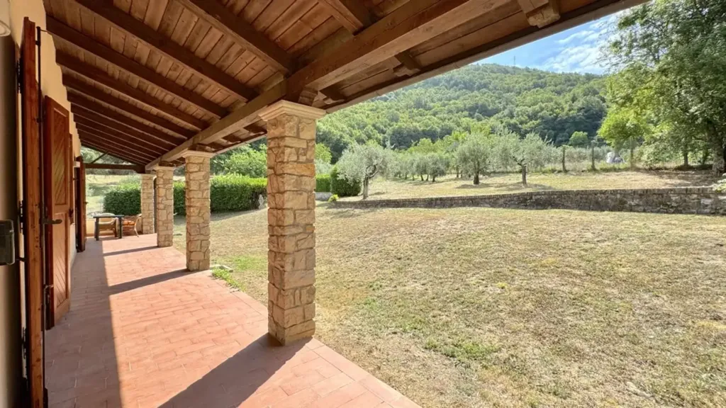 Terrasse - Panoramic Villa with Pool in Sofignano, Vaiano