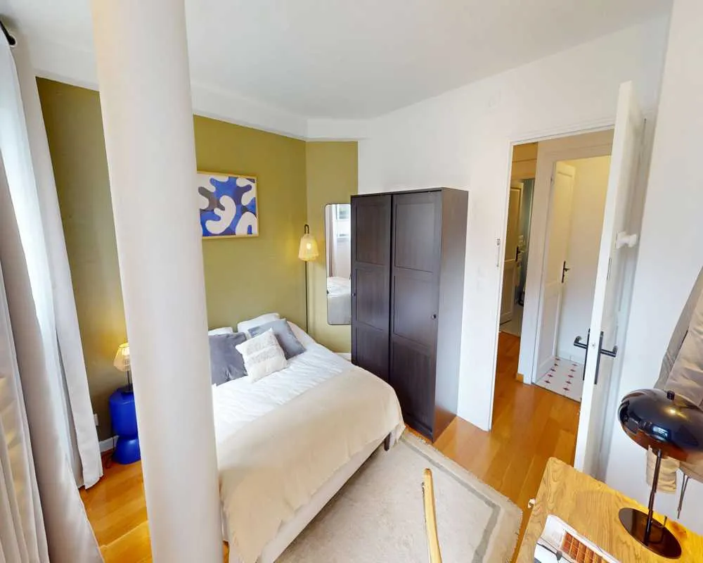Appartement 7 pièces à Paris