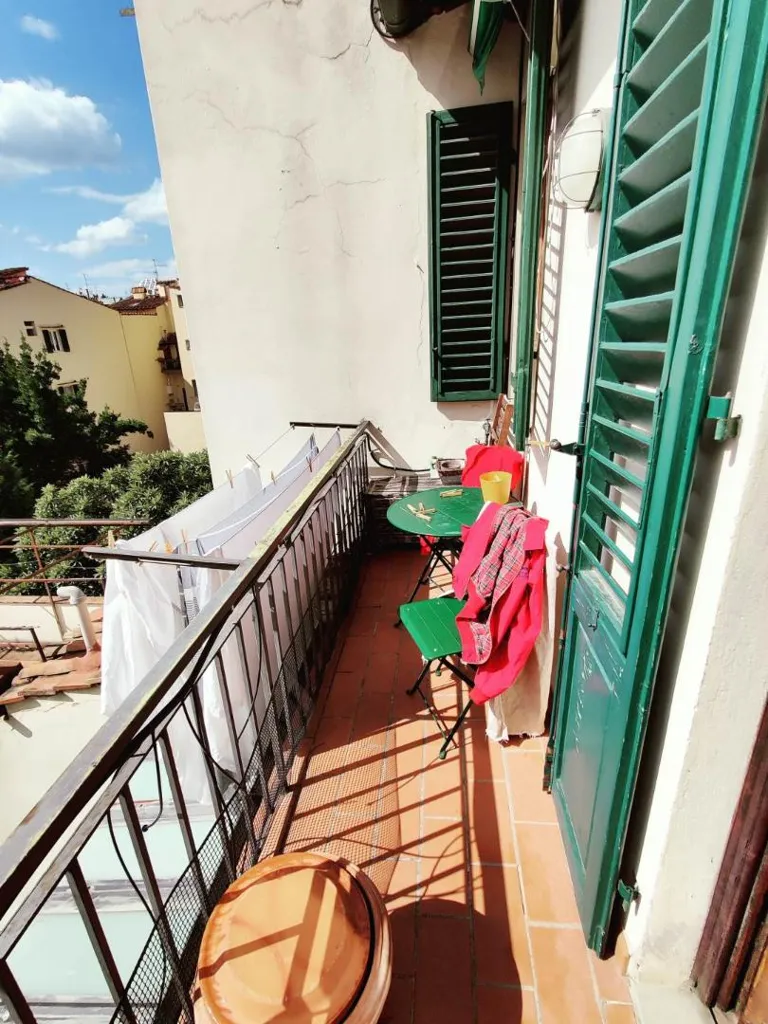 Balcon - 6-Bedroom Apartment with Balcony in Florence