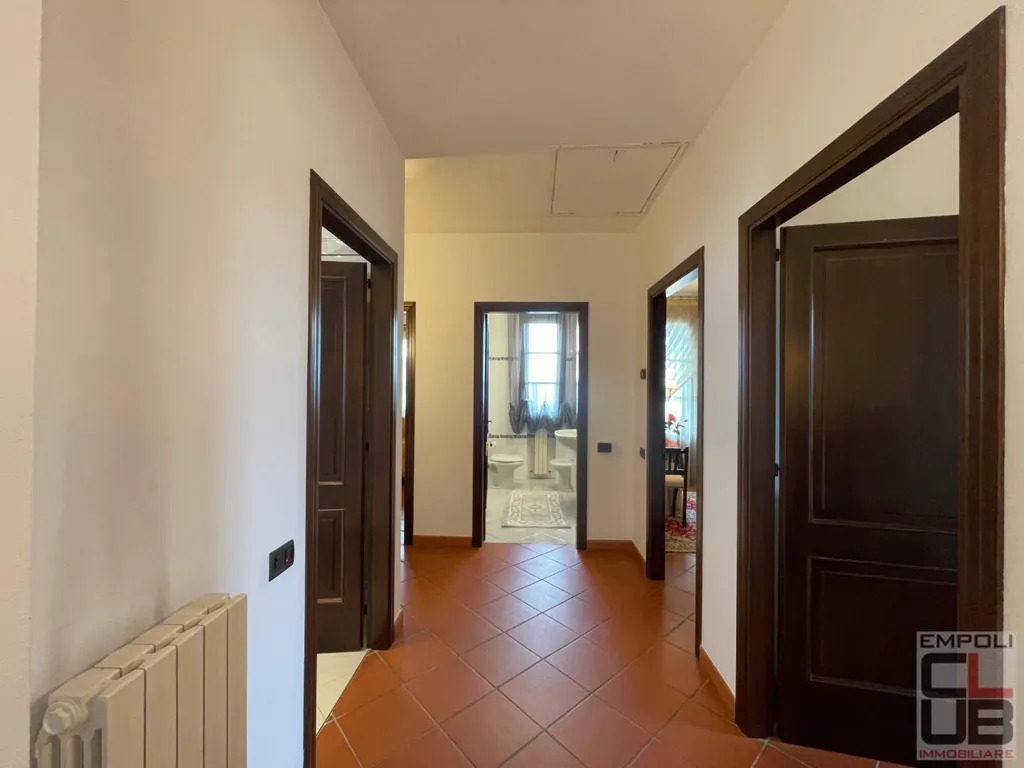 Esik - Bifamiliar Villa with Garden in Cerreto Guidi