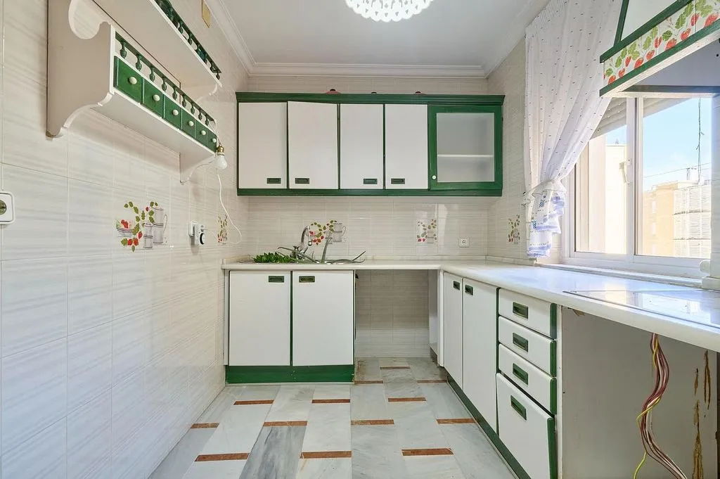 Köök - Apartment with Terrace in Pio XII, Jerez