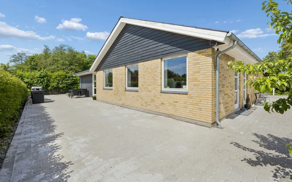 Extérieur - Fenced Villa with Garden in Høng