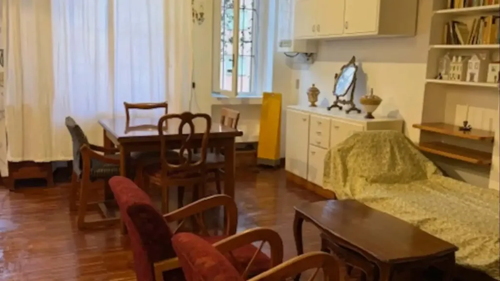 Söögituba - Stylish Studio with Balcony in NoLo, Milan
