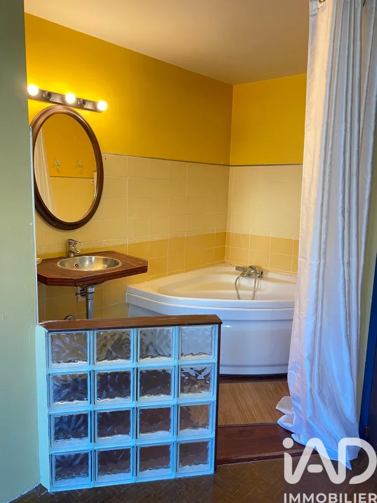 Vannitoad - Triplex in Rouen's City Centre
