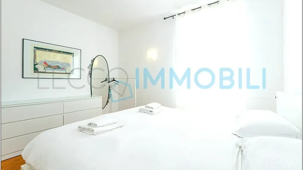 Chambres - Bright Trilocale with Views in Galbiate