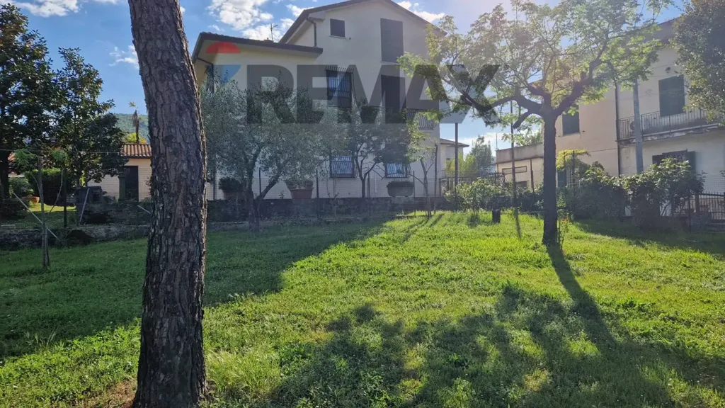 Giardino - Rustic Villa with Garden in Monticelli, Esperia