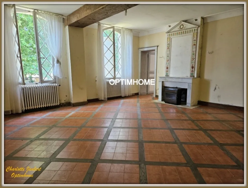Séjour - Propriété Forestière avec Gentilhommière à l'Abri des Nuisances