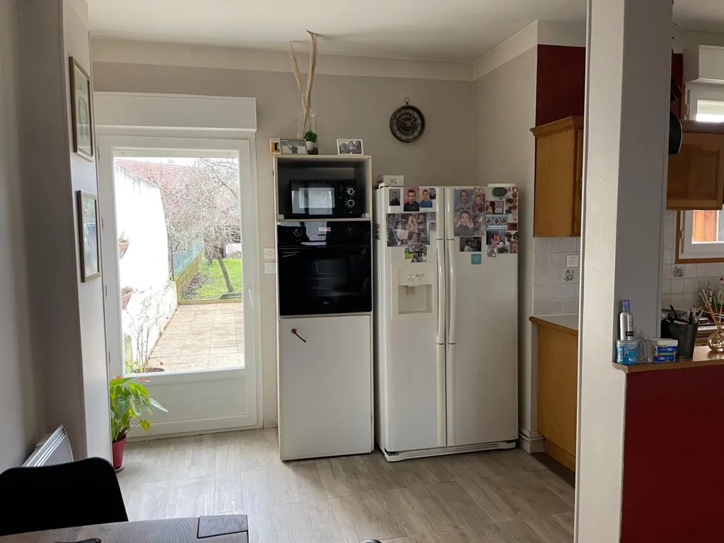 Cuisine - Appartement Rez-de-Chaussée avec Terrasse et Jardin à Massy
