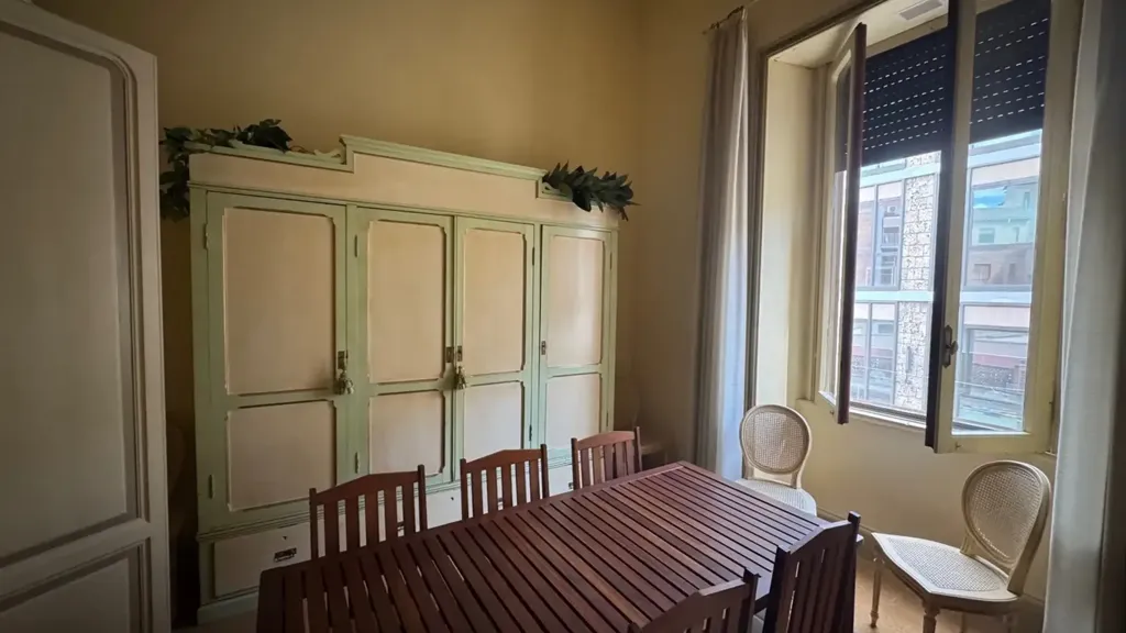 Salle à manger - Fully Furnished Flat in Historic Building, Terni