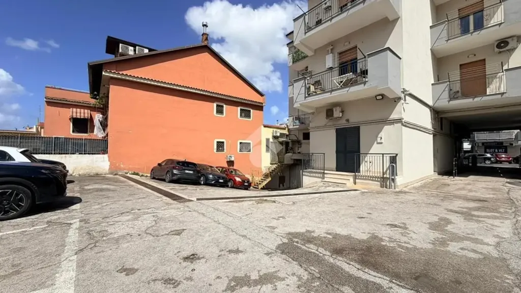 Välivaade - Loft Apartment with Balcony in Corso Italia