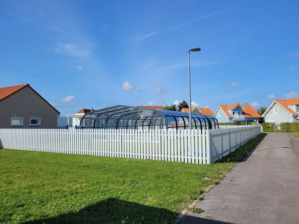 Välivaade - New Chalet with Pool near Port de la Madelon