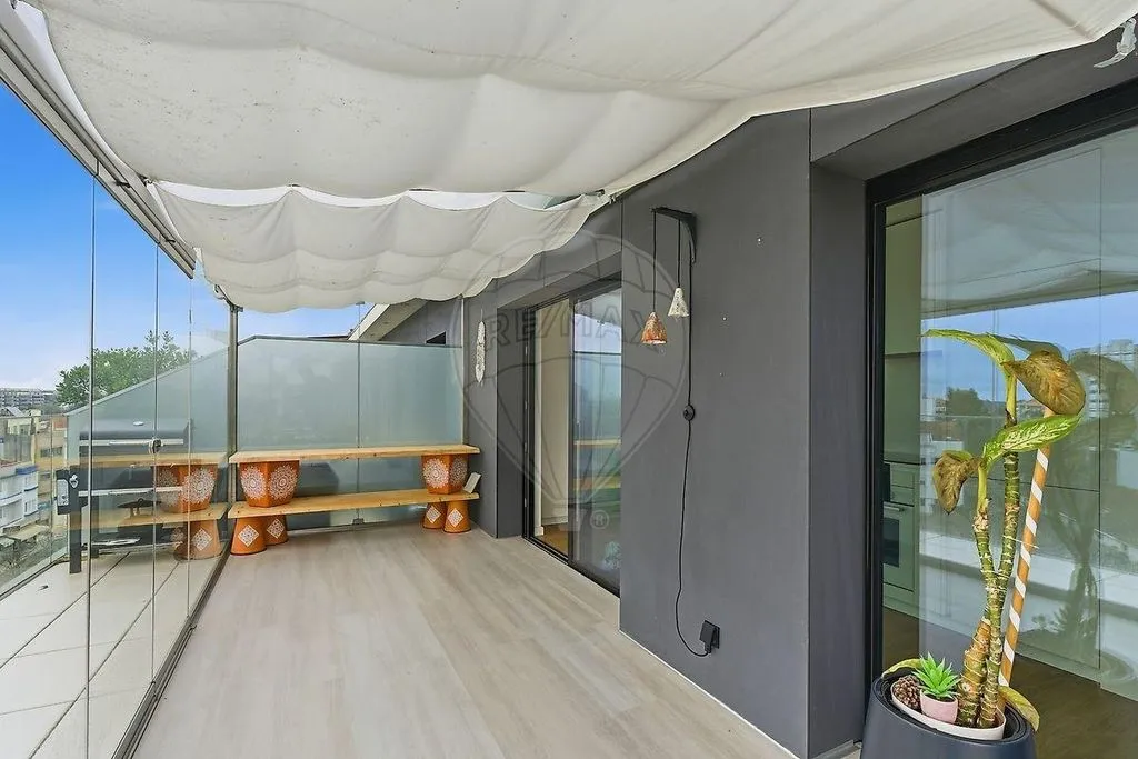 Terrass - 3-Bedroom Penthouse with Terraces in Aveiro
