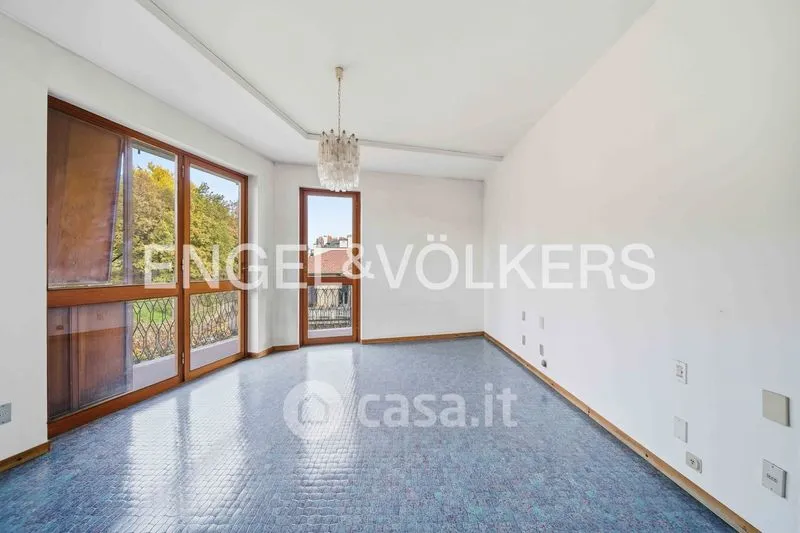 Soggiorno - Octagonal Apartment with Panoramic View in Varese