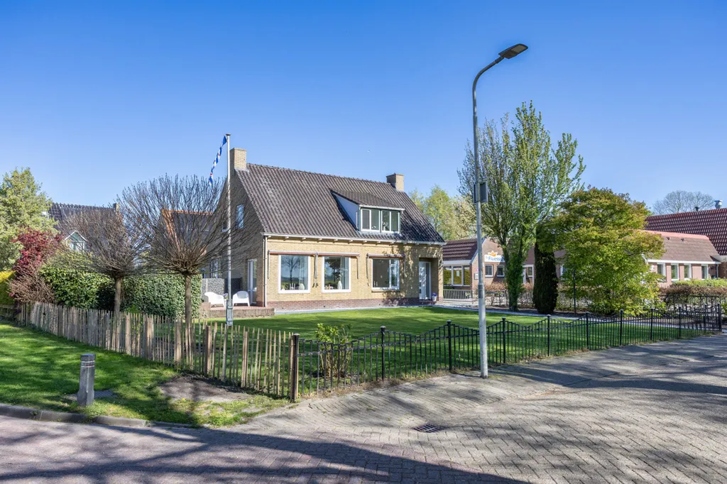 4-room house in Oudega