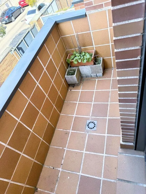 balcony