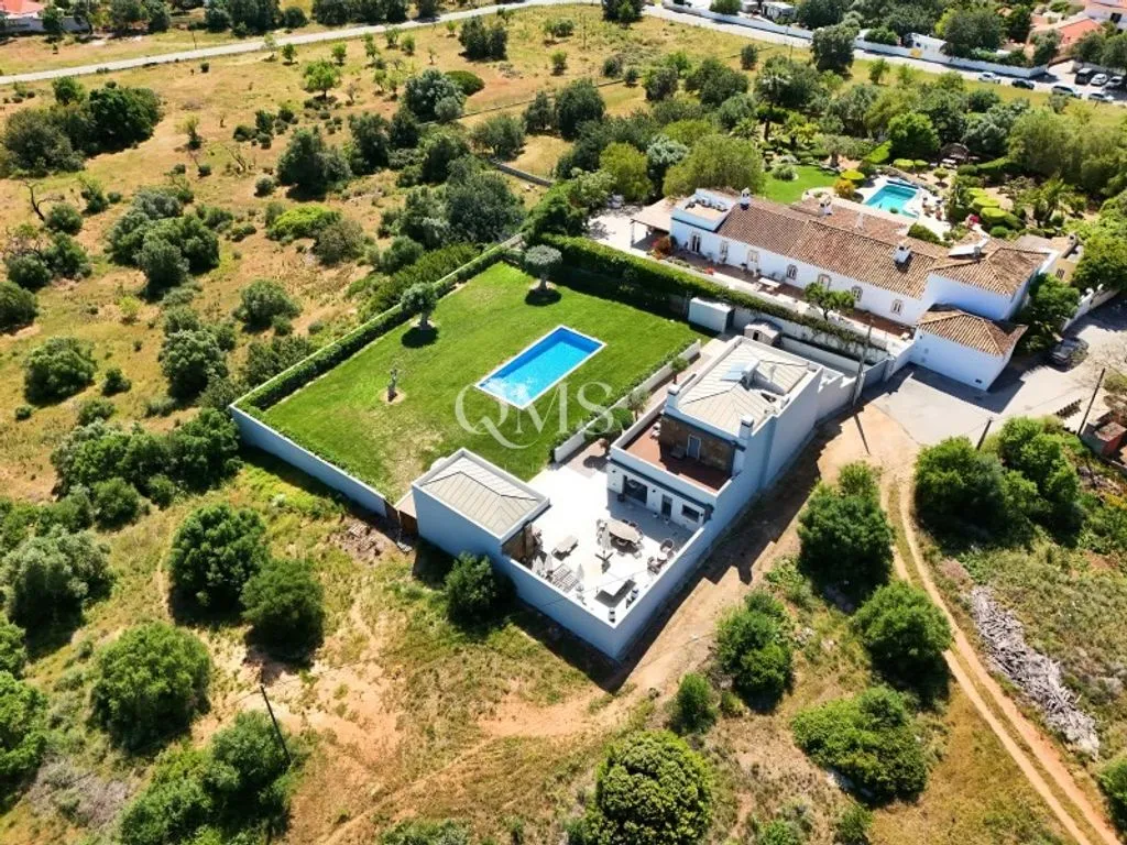pool_area