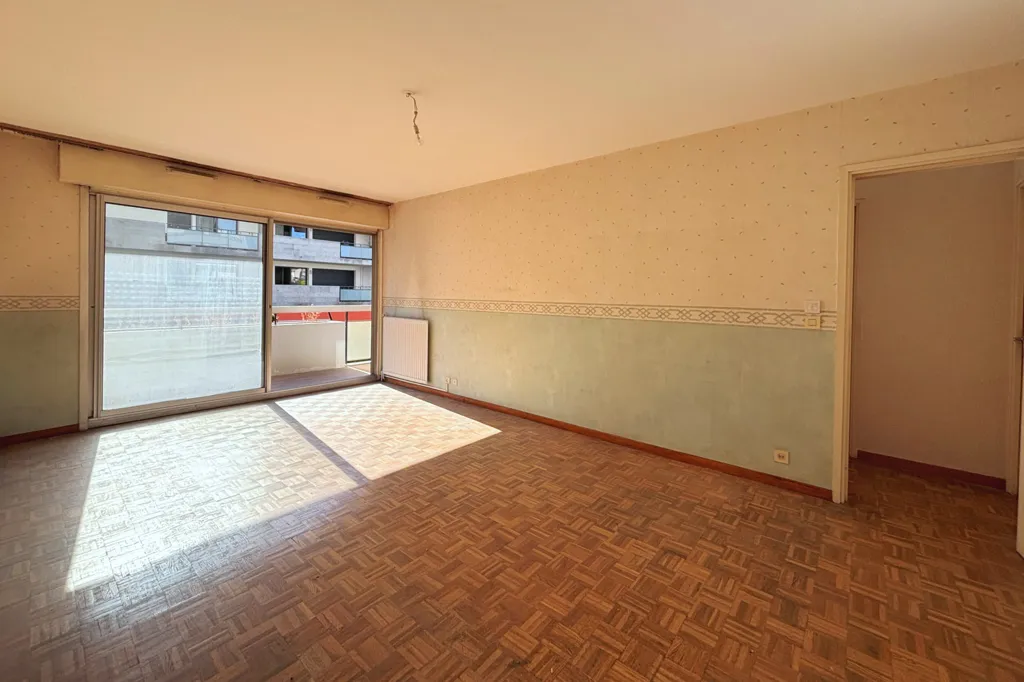 Séjour - Appartement T2 avec Terrasse au 7ème Marseille