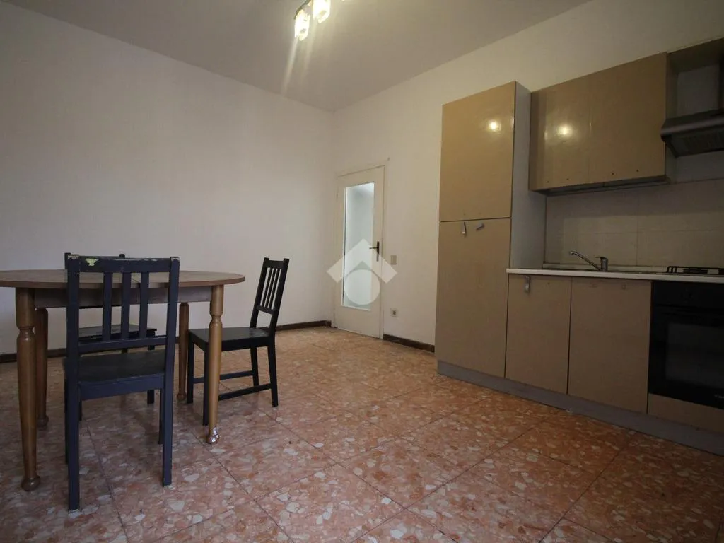Köök - Bright Flat with Balcony in Prato