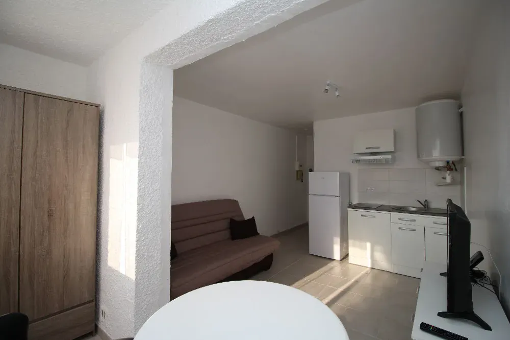 Köök - Studio with Balcony in Canet Plage