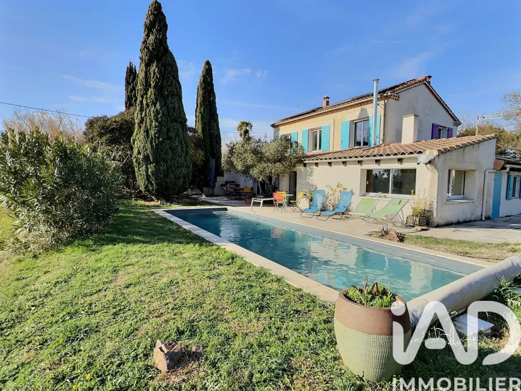 Bassein - Country House with Panoramic View near Arles