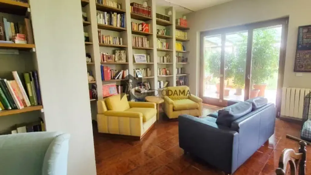 Soggiorno - Villa with Extensive Land in Collebeato