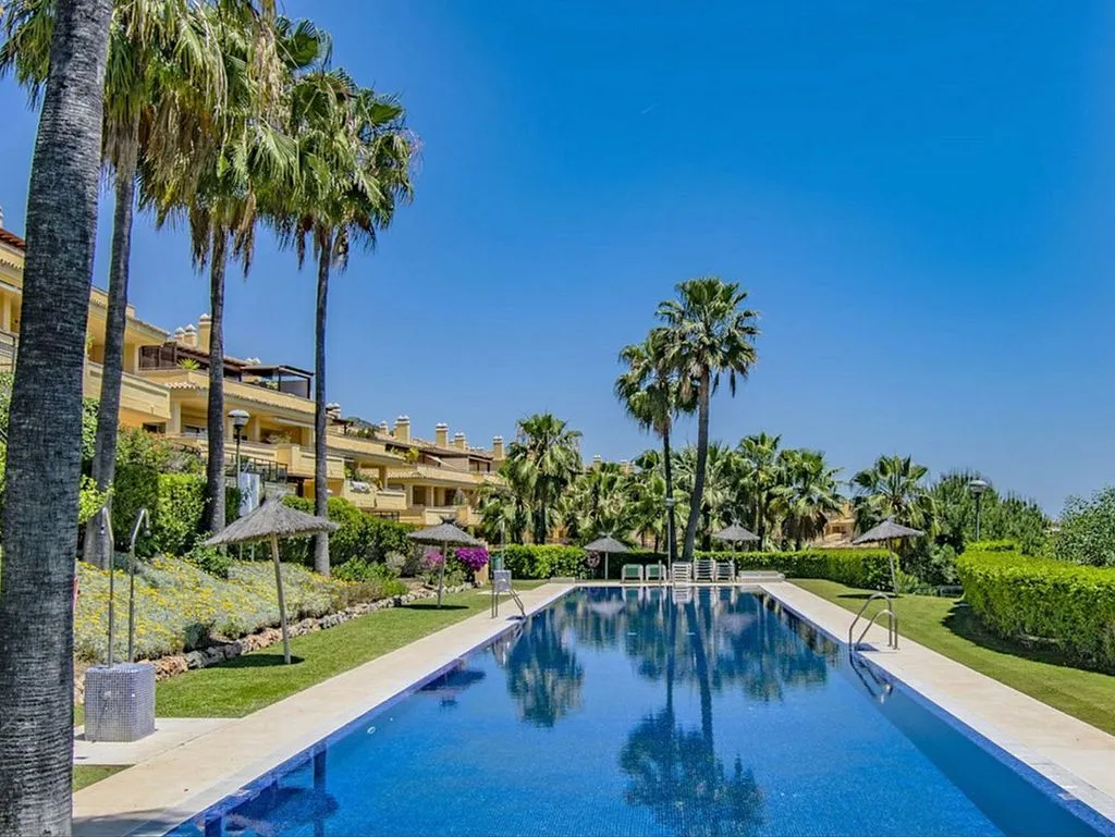 Bassein - Luxury Apartment with Sea View in Sierra Blanca, Marbella