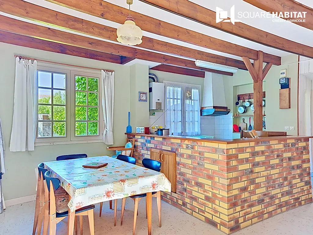Salle à manger - Maison avec Deux Habitations à Plouha, Proche de la Mer