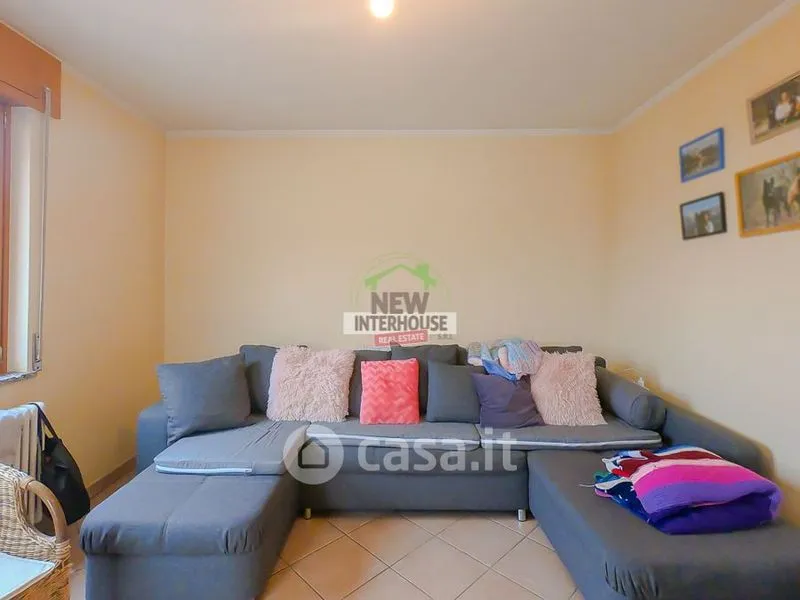 Elutuba - Rustic Townhouse with Terrace in Zuglio
