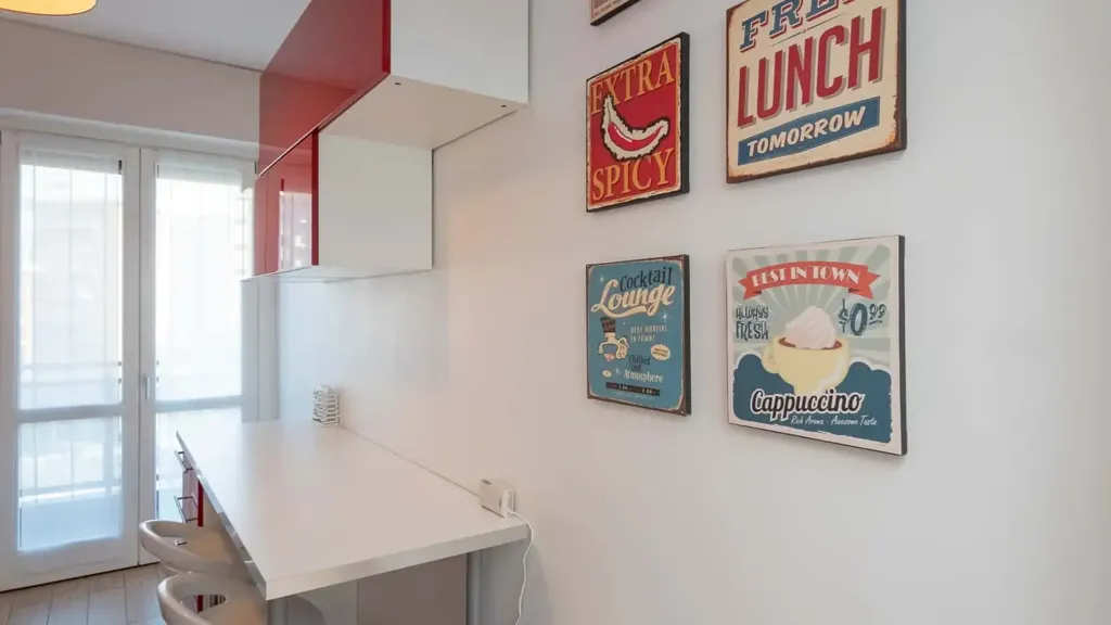 Chambres - Modern Studio with Metro Access in Milan