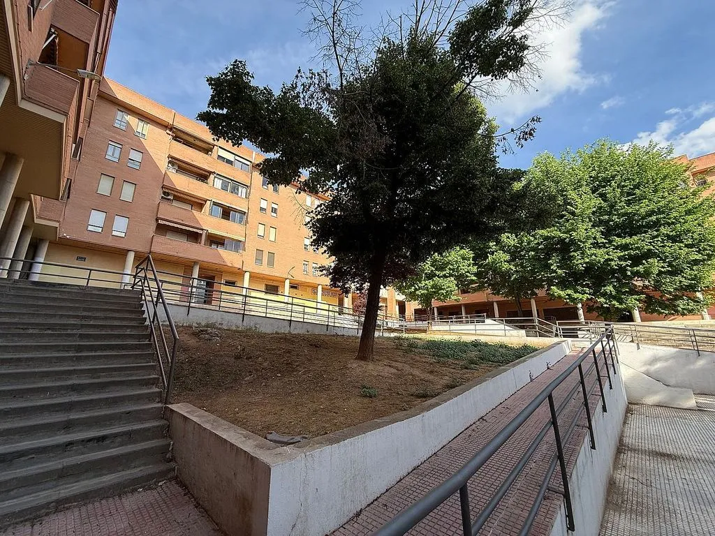 Aed - Bright Apartment with Balcony in Guadalajara