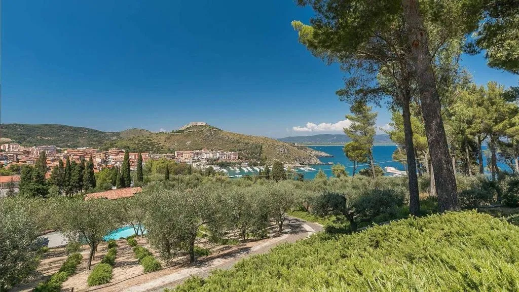 Jardin - Luxury Villa with Sea View in Monte Argentario