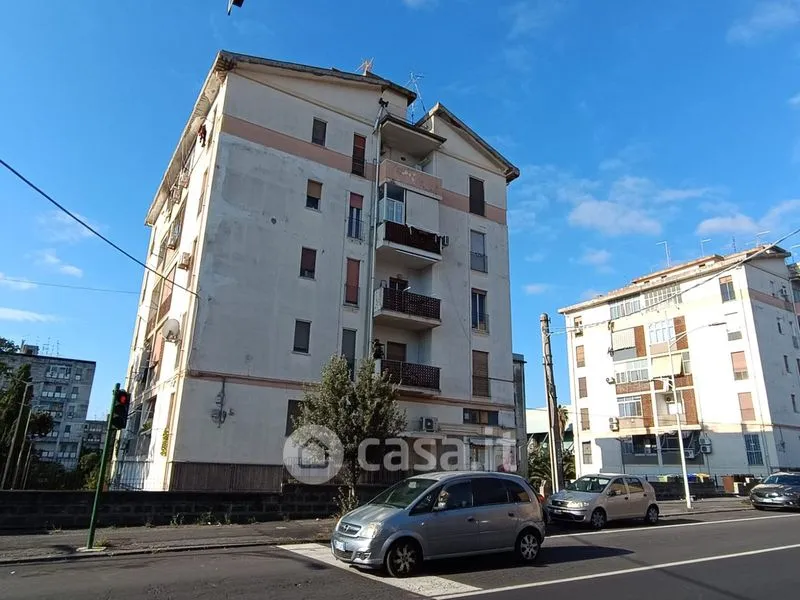 Extérieur - Bright Two-Bedroom Flat with Balcony in Catania