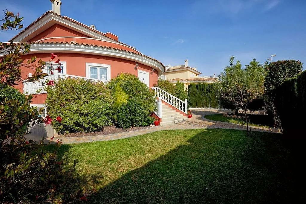 Välivaade - Luxury Villa with Pool in Ciudad Quesada