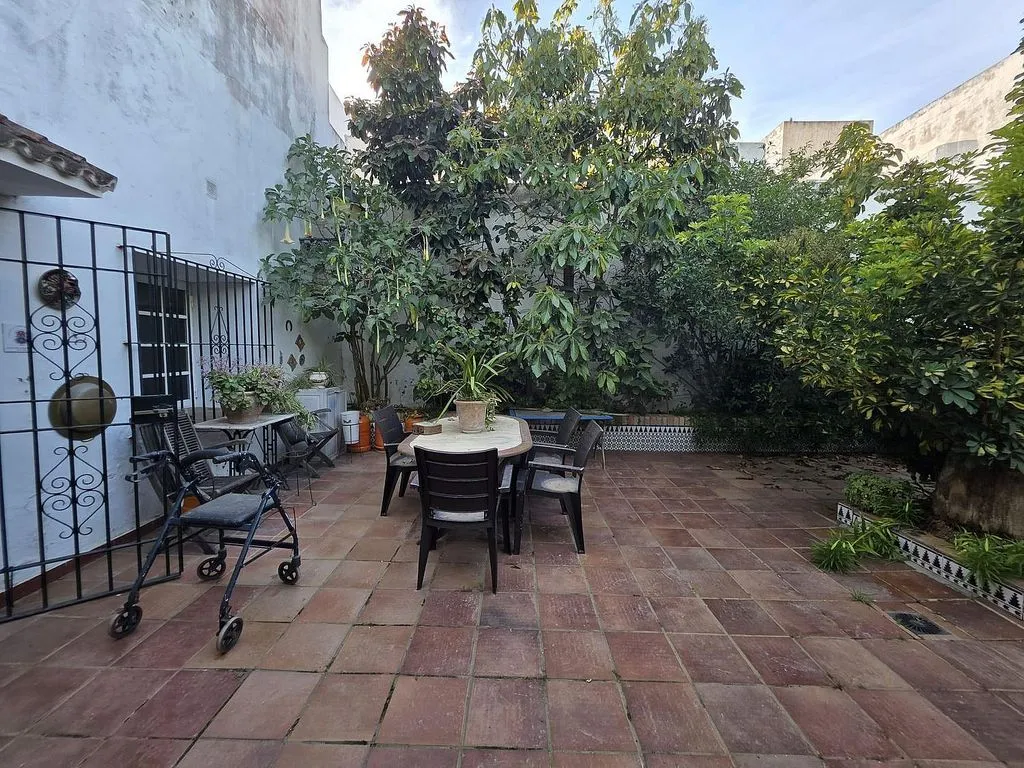 courtyard