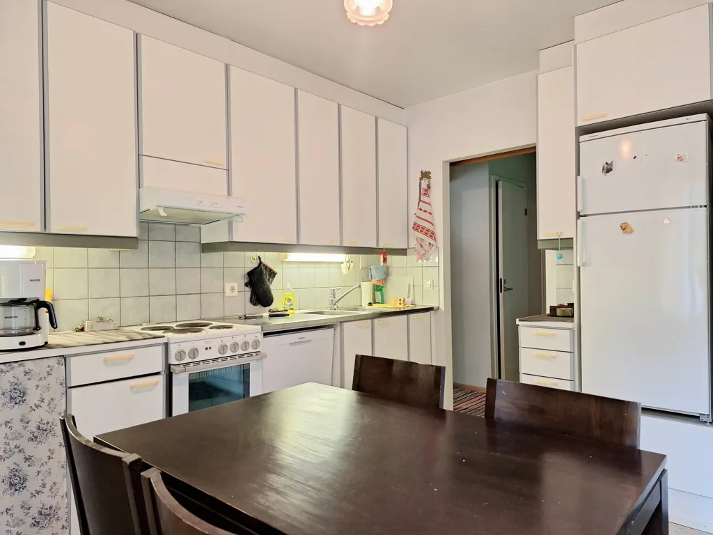 Cuisine - Spacious Duplex with Sauna in Kuorevesi