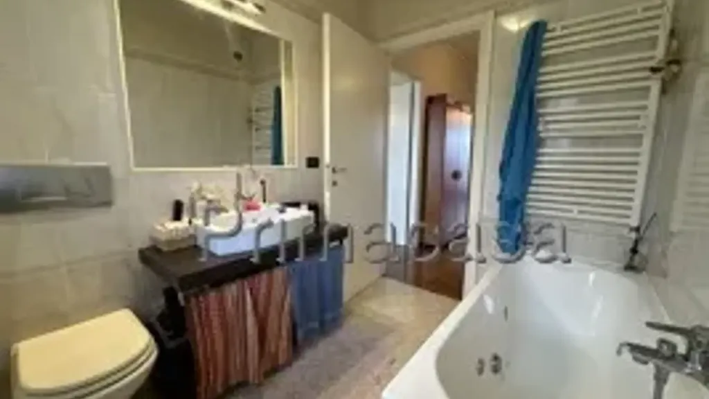 Vannitoad - Apartment with Terrace in Carpi