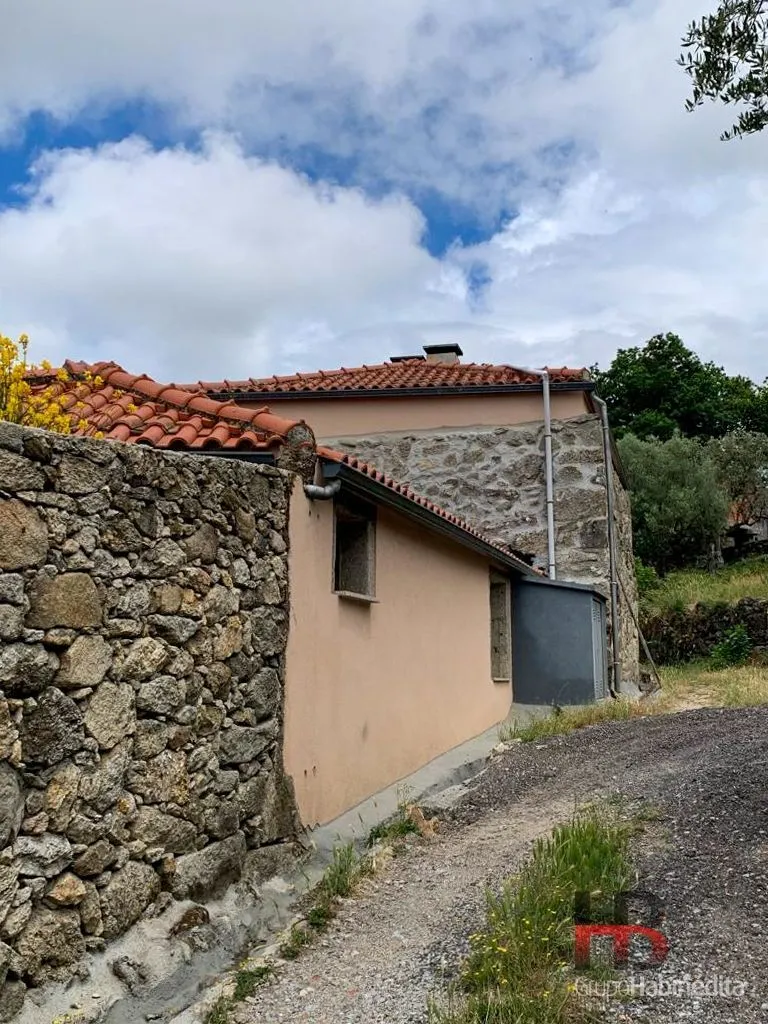 Extérieur - Rustic Farmhouse with Pool in Oliveira de Frades