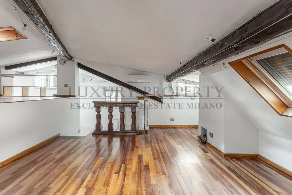 Stanze - Luxury Apartment with Naviglio View in Milan