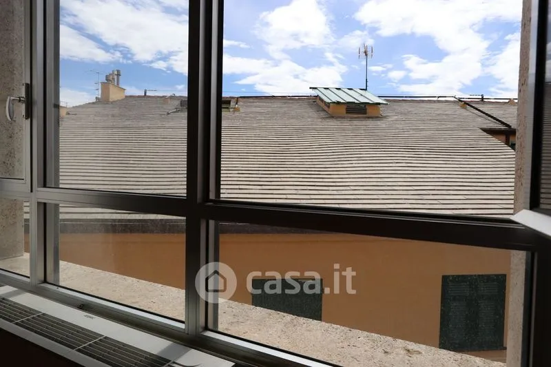 Pièces - Elegant Apartment with Balcony in Genoa Centre