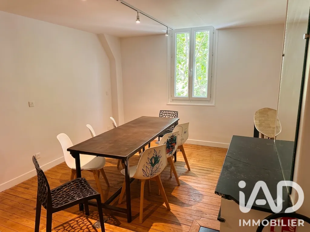 Salle à manger - Droit au Bail Commercial Rénové sur Axe Principal à Le Raincy